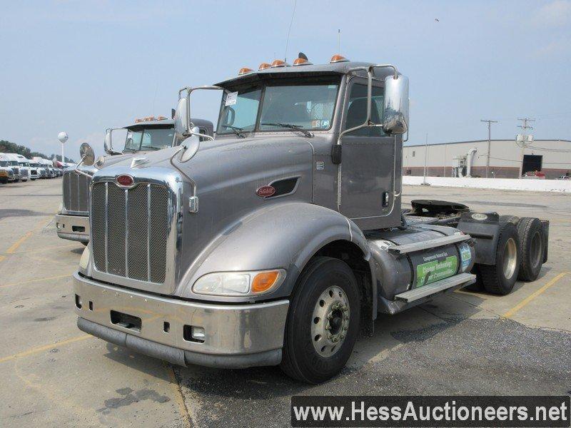 2014 Peterbilt 384 T/a Daycab, Hess Report In Photos, 298265 Miles On Odo,