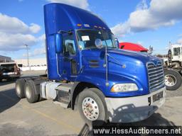 2014 MACK CXU613 T/A DAYCAB, 482809 MILES ON ODO, ECM 482812, 52500 GVW, MA