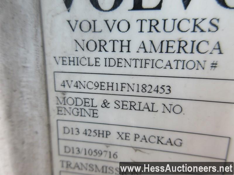 2015 VOLVO VNL T/A DAYCAB,  HESS REPORT IN PHOTOS, 592291 MILES ON ODO, ECM