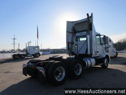 2015 VOLVO T/A DAYCAB,HESS REPORT IN PHOTOS,  595449 MILES ON ODO, ECM 5954