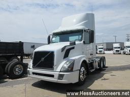 2017 VOLVO VNL T/A DAYCAB, 291155 MILES ON ODO, ECM 291159, 50000 GVW, VOLV