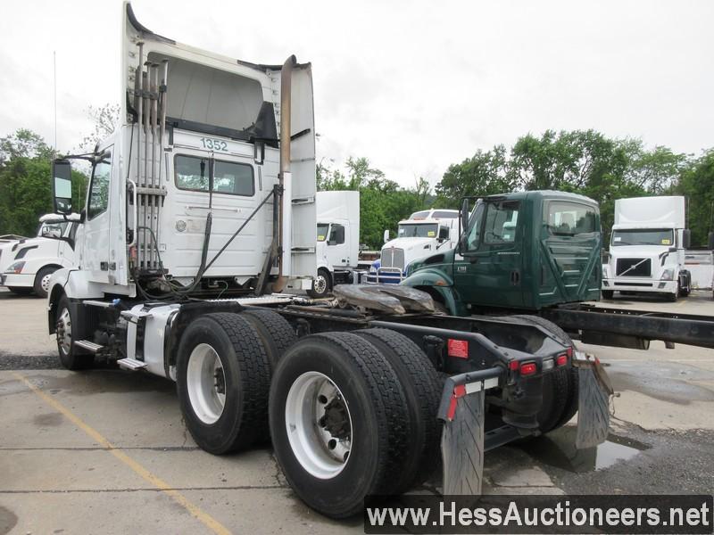 2017 VOLVO VNL T/A DAYCAB,HESS REPORT IN PHOTOS,  360770 OD MI, ECM 360773,