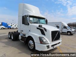 2016 VOLVO VNL T/A DAYCAB,HESS REPORT IN PHOTOS,  600383 MILES ON OD, ECM 6