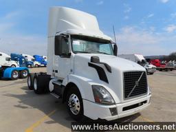 2016 VOLVO VNL T/A DAYCAB,HESS REPORT IN PHOTOS,  560553 MILES ON OD, ECM 5