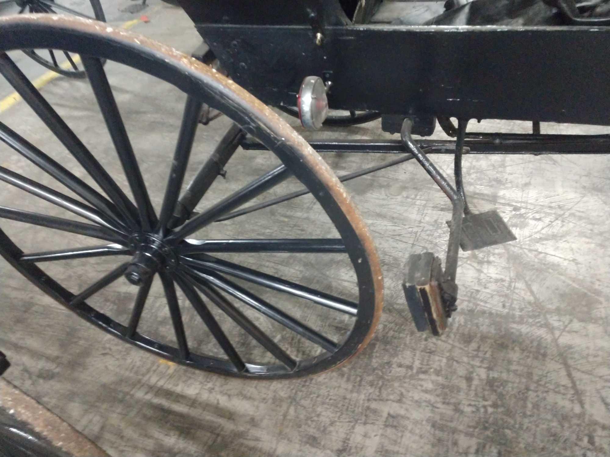 Vintage Amish 2 Seat Family Horse Drawn Buggy