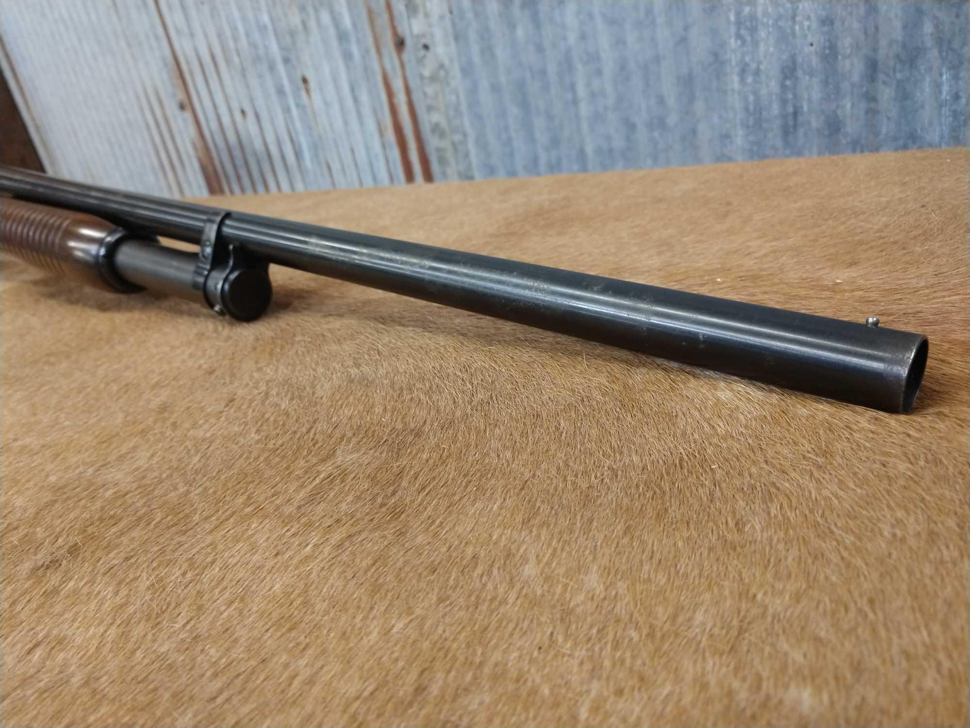 Winchester Model 12 12 gauge pump