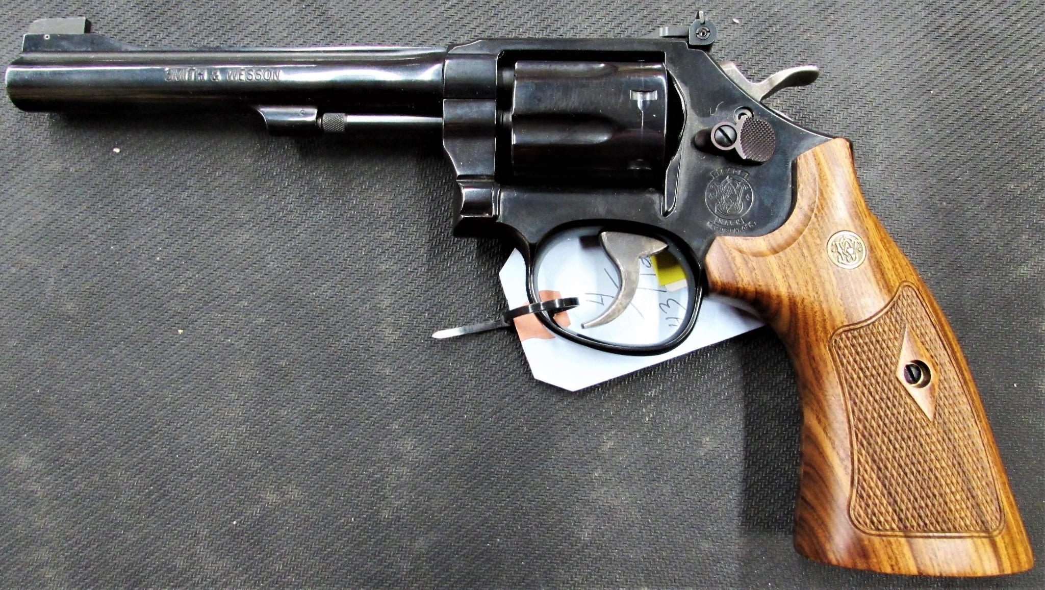 Smith & Wesson 48-7 .22 Mag Revolver