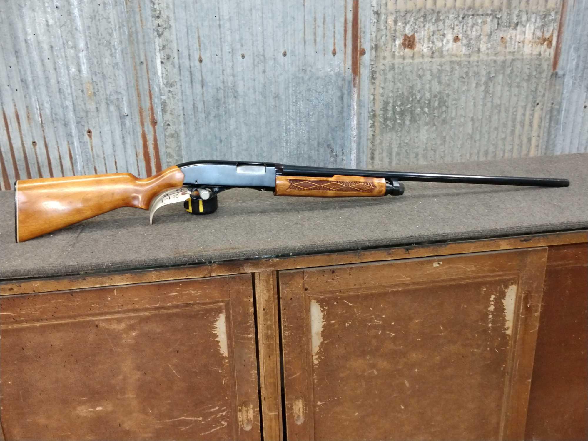 Winchester model 2200 12ga Pump