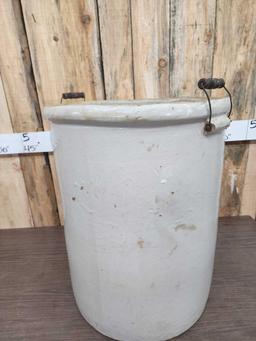 25 Gallon Redwing Stoneware Crock