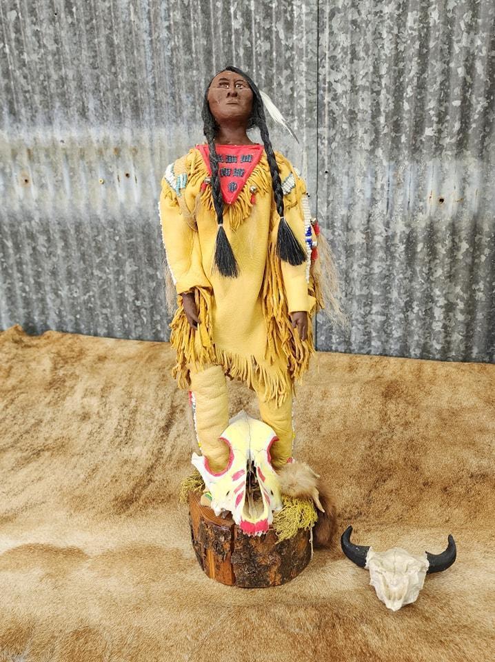 Native American Made Ojibwe Doll In Display Case