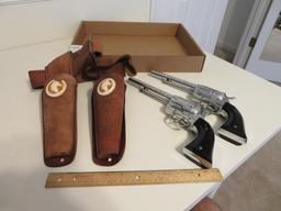 "Ric-O-Shay 45" Toy Guns with Holsters by Hubley