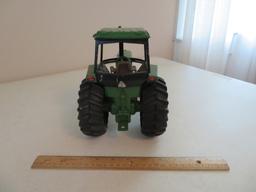 Cast Metal John Deere 4255 Tractor