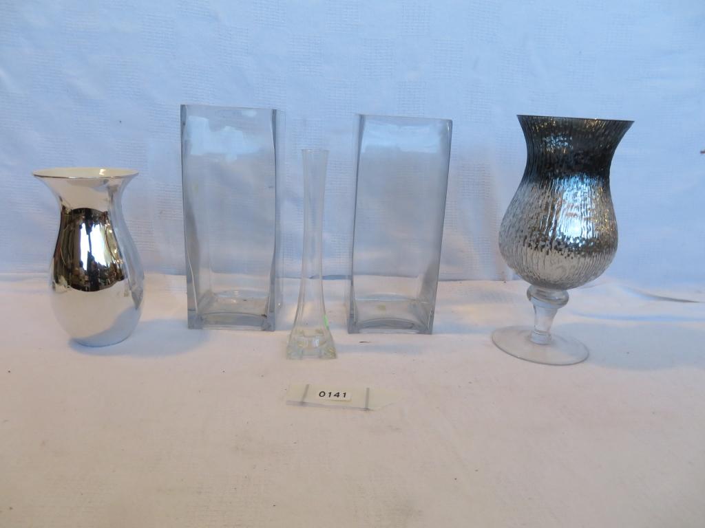 Lot of decorative vases