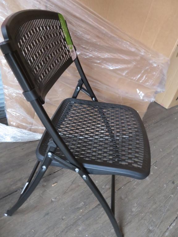 Set of 4 Mity Lite Flexone Folding Chairs