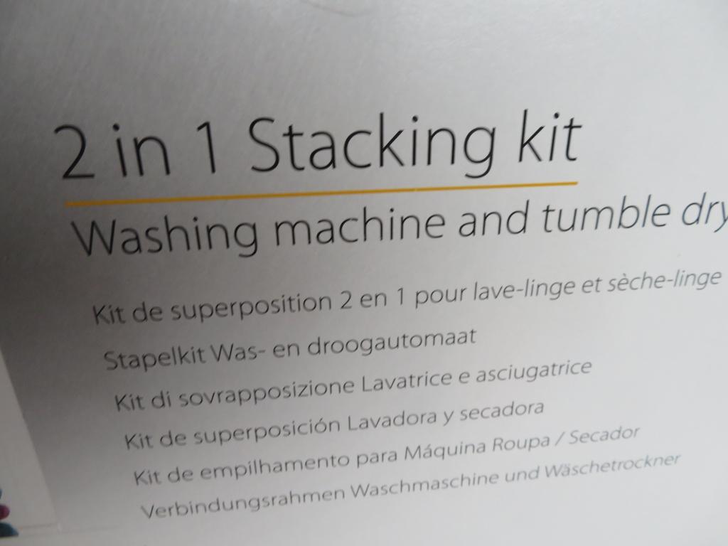 Whirlpool 2 n 1 Stacking Kit