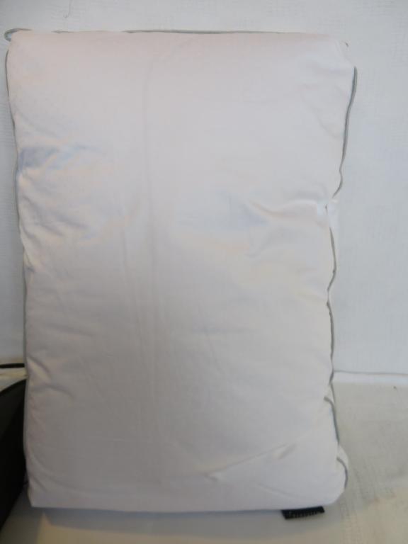 Wamsutta Dream Zone Pillow