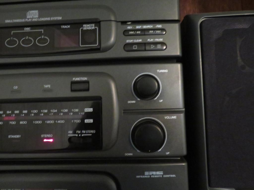 RCA Stereo Cassette CD w/ Remote