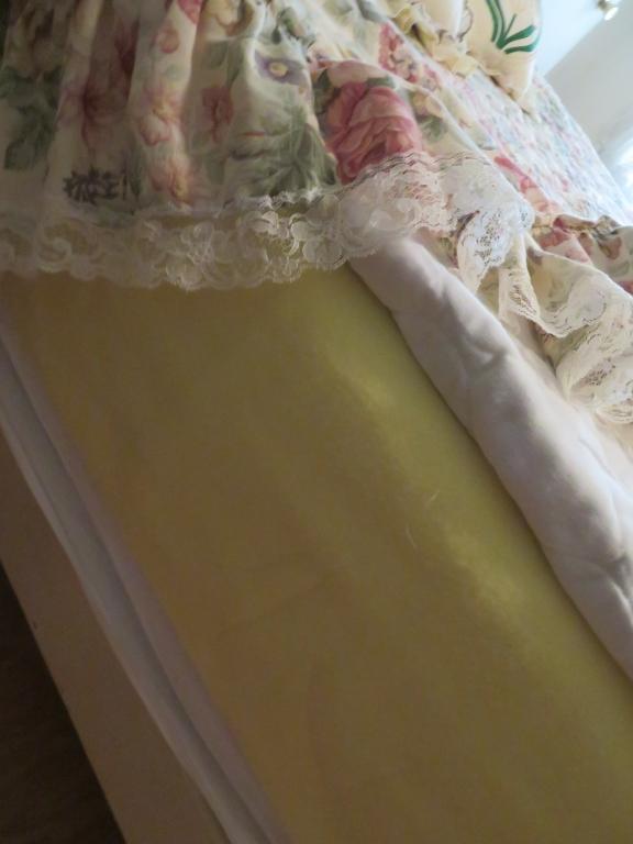 Vintage Bed w/ Linens & Pillows