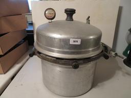 Vintage Burpee Aristocrat Cooker