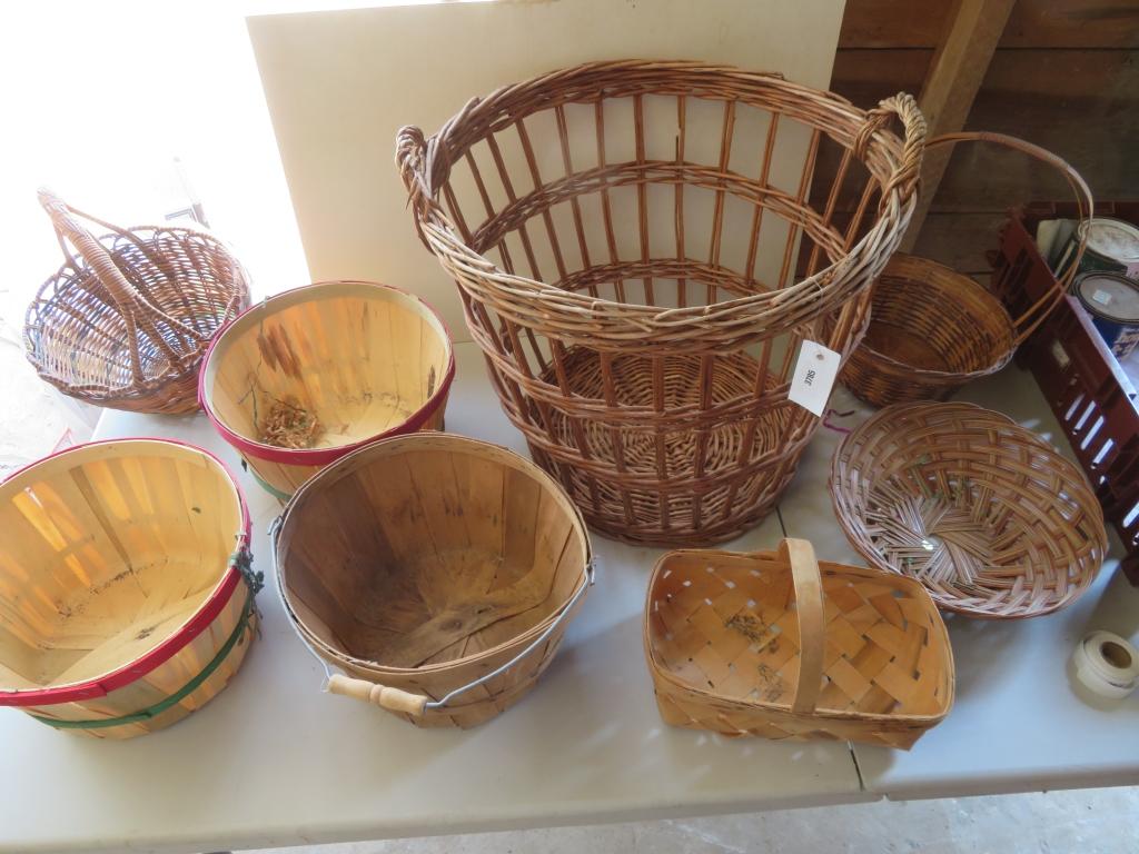 Large lot of Baskets