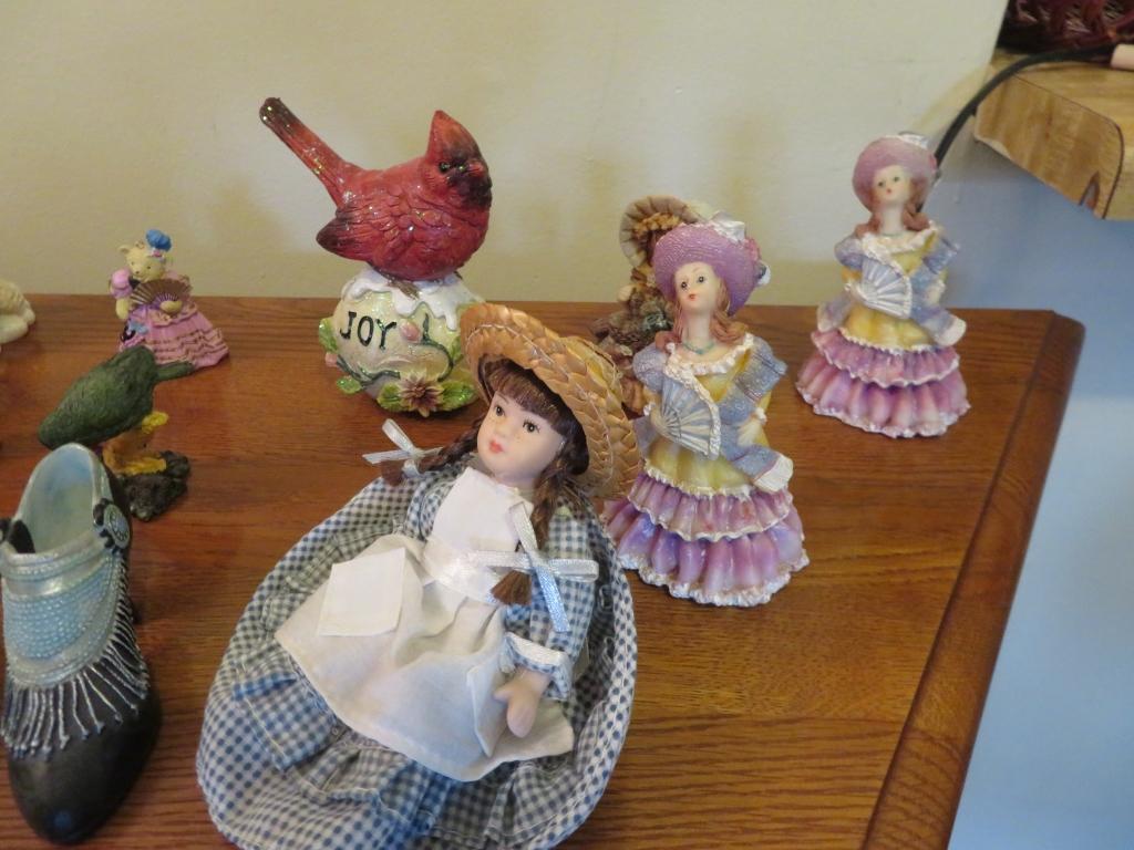 Lot of Figurines