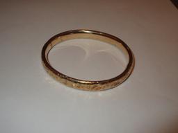 10K Yellow Gold Bangle