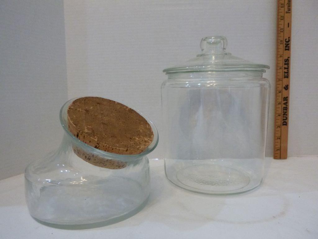Lot - Glass Containers