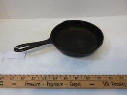 #3 Cast Iron Double Spout Skillet - 6 5/8"