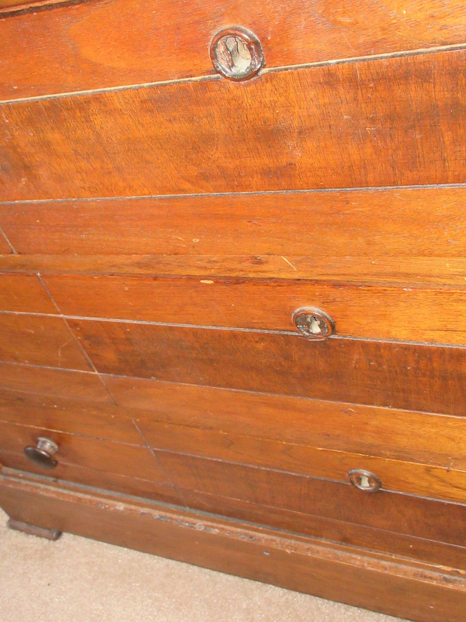 Wooden 4 Drawer Chest of Drawers - Some dings, not bad