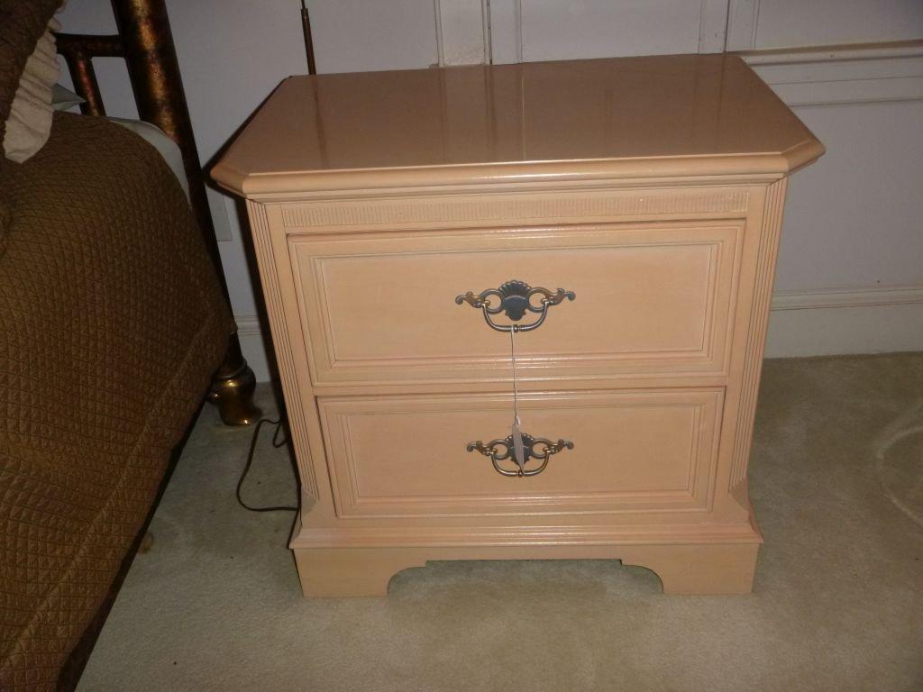 2 Drawer Nightstand By Lexington
