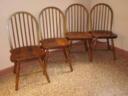 Set of 4 Oak Spindle Back Chairs