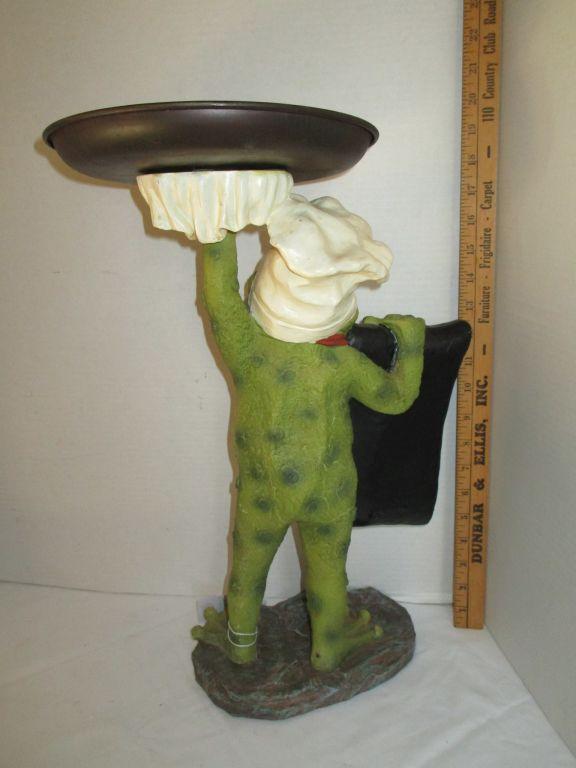 Resin Frog Chef Stand w/ Metal Tray