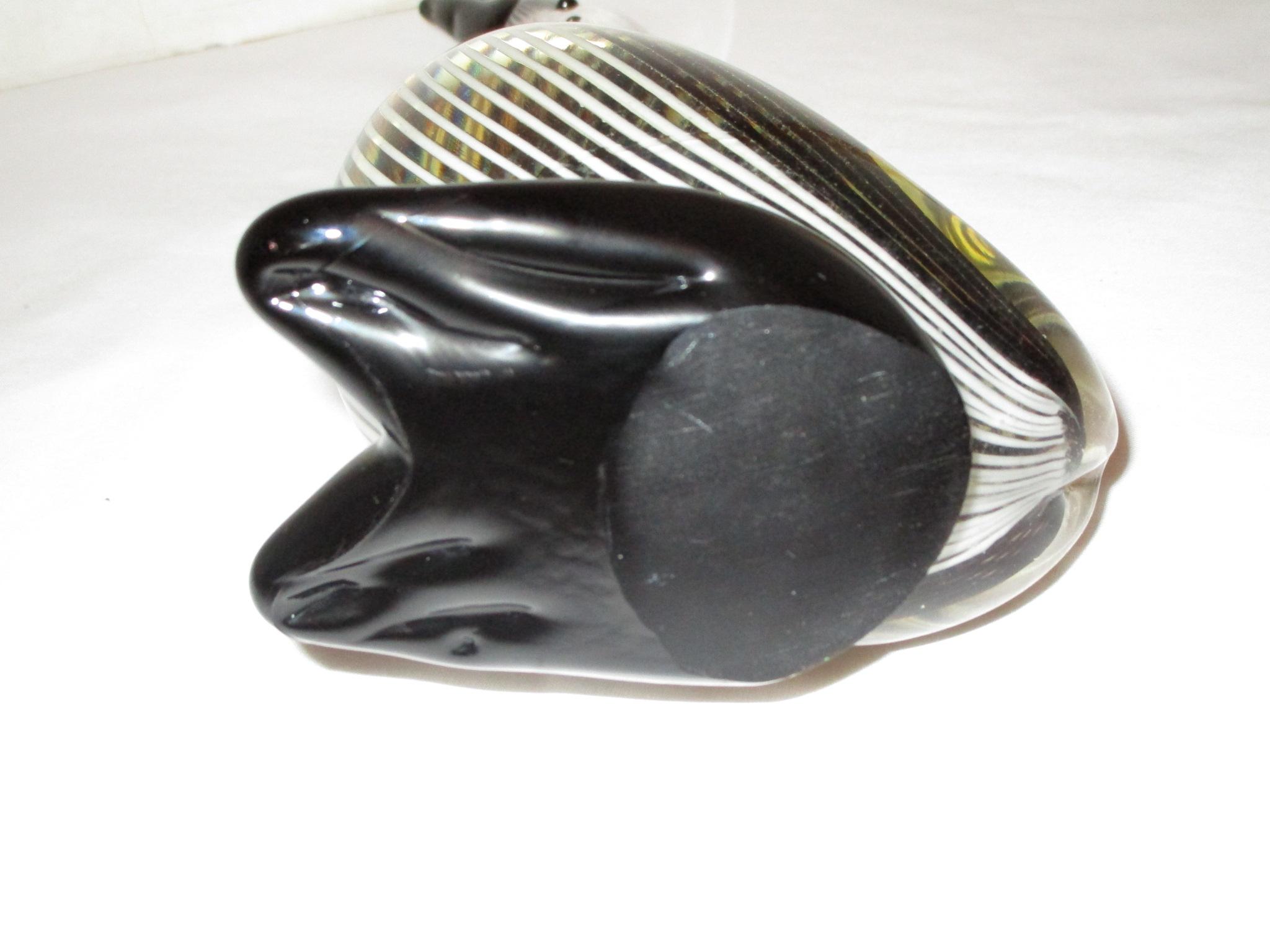 Art Glass 9.5" Black & White Deco Style Bird Figurine