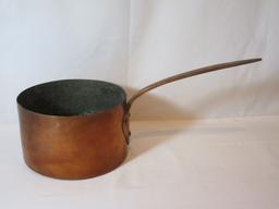 Early Copper Pot w/ Handle