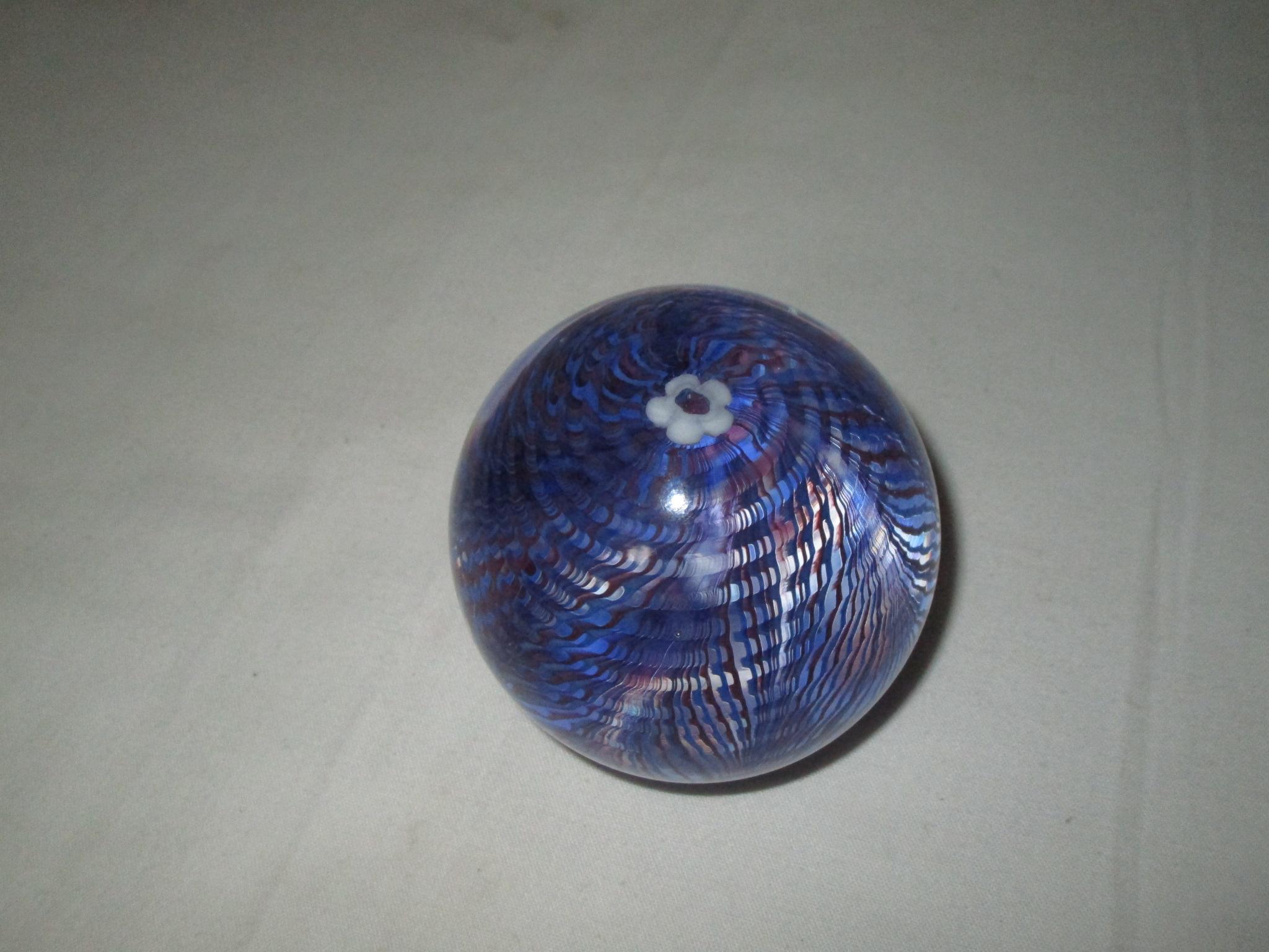 Artist Signed Art Glass Paperweight #4304 - Wavy Leaf Pattern