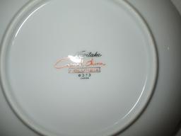 Noritake "Columbia" - 8 Place Settings of China   44 pcs