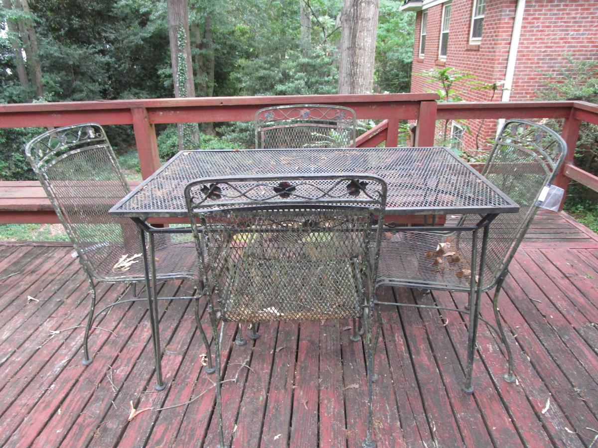 Wrought Iron Patio Table w/4 Chairs - Table Approx. 29 1/2" x 48" x 30"