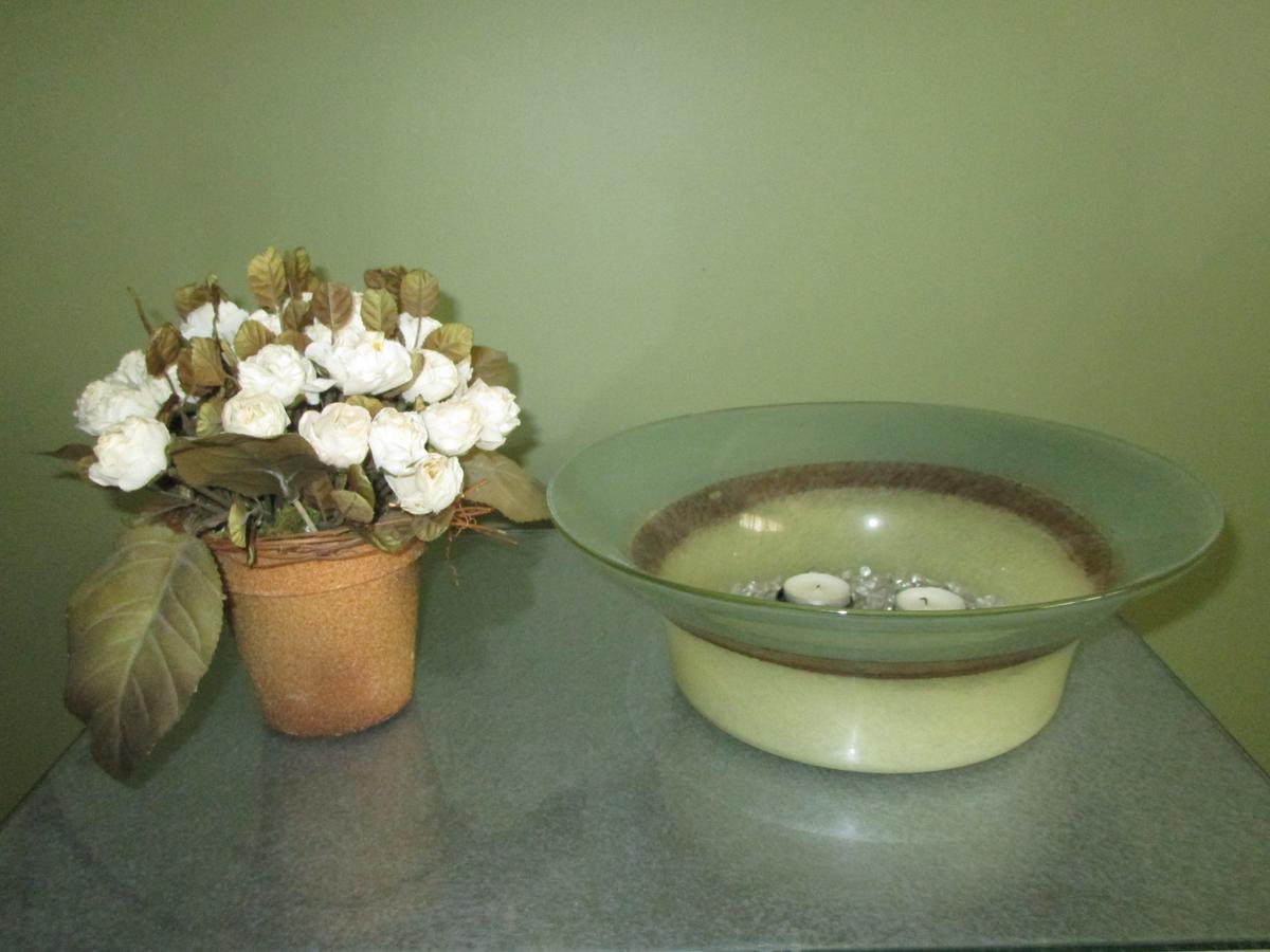 Decorative Glass Tea Lite Candle Holder & Faux Flower Arrangement