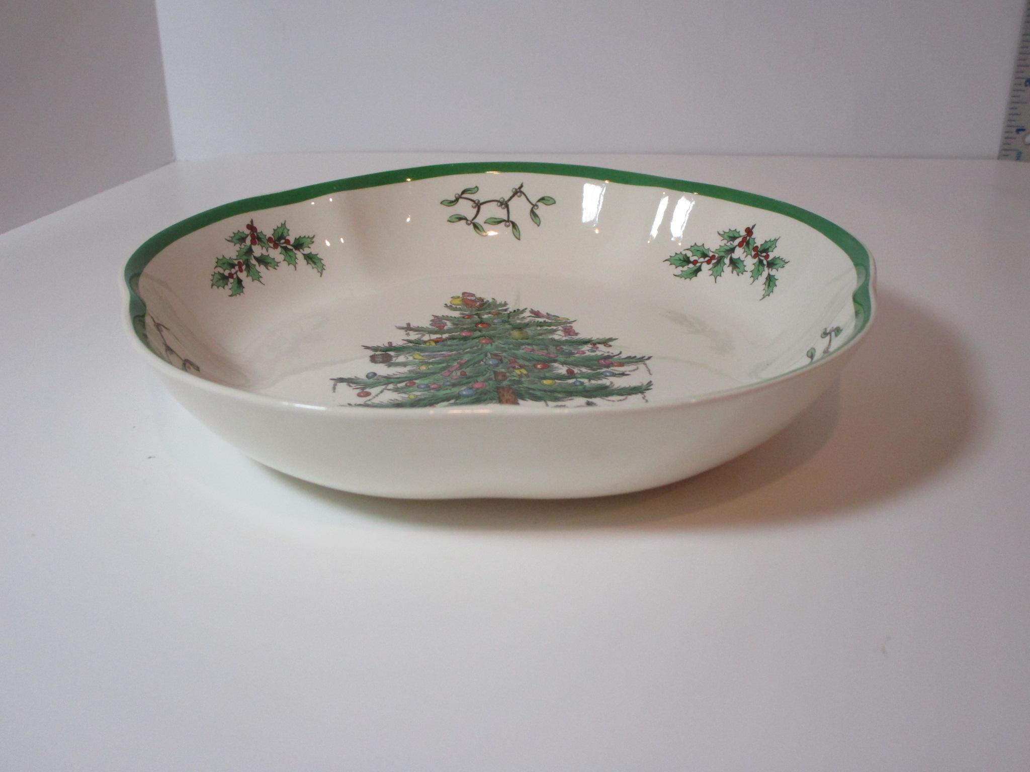 Spode "Christmas Tree" - 8 1/2" Vegetable Bowl