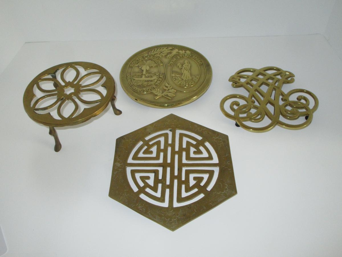 4 Brass Trivets - SC STATE SEAL & Williamsburg & 1 Footed.  See pictures