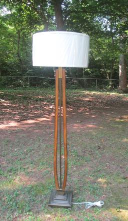 Contemporary Wood & Brass Finish Floor Lamp