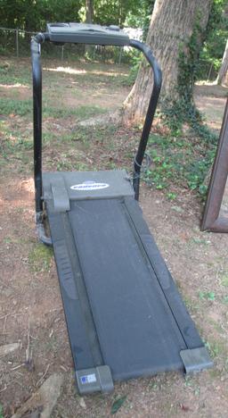 Weslo Cadence 200 CS Electric Tread Mill.  Working Condition Unknown