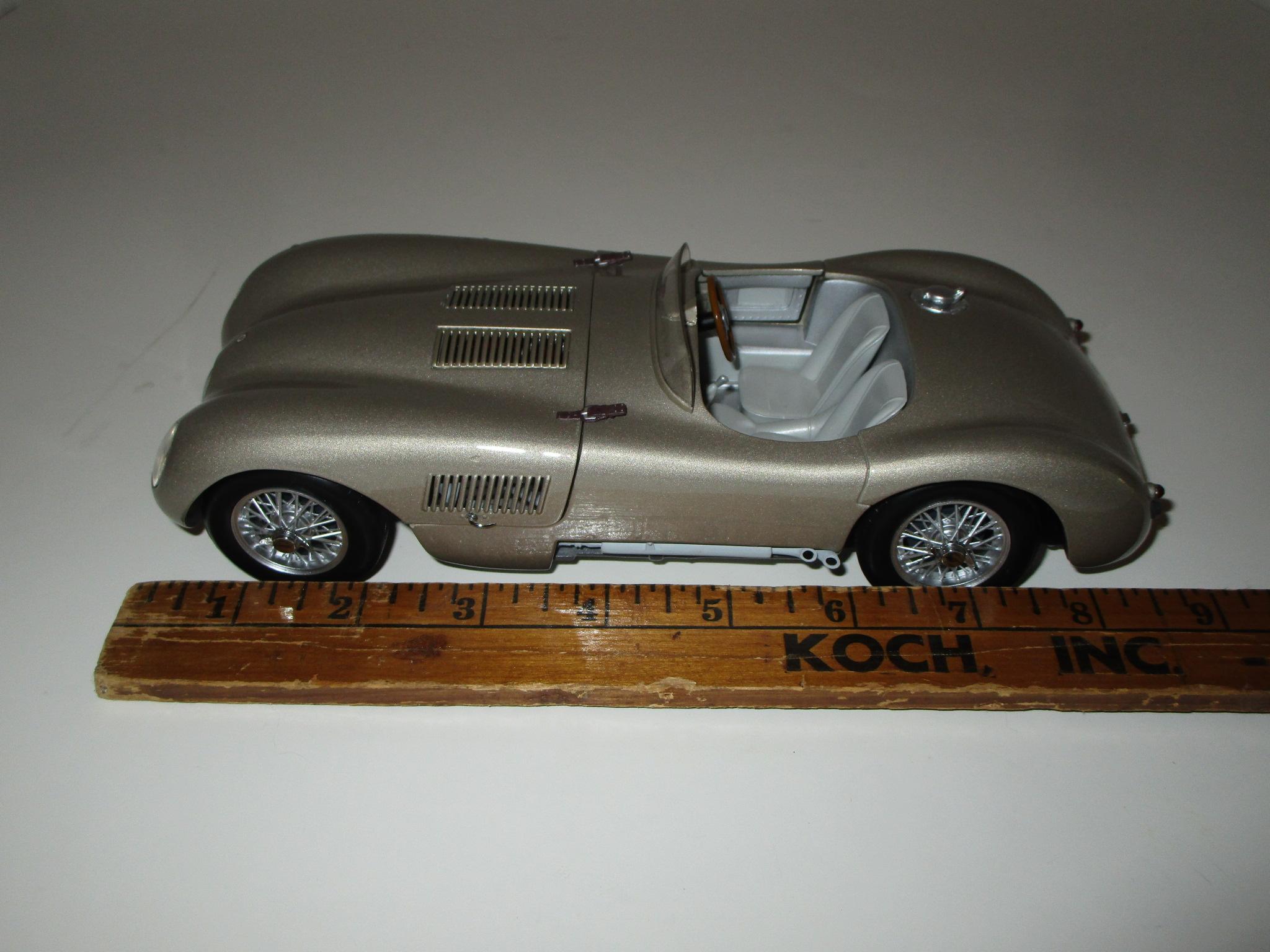 Jaguar C-Type  1:18 Scale Die Cast Model