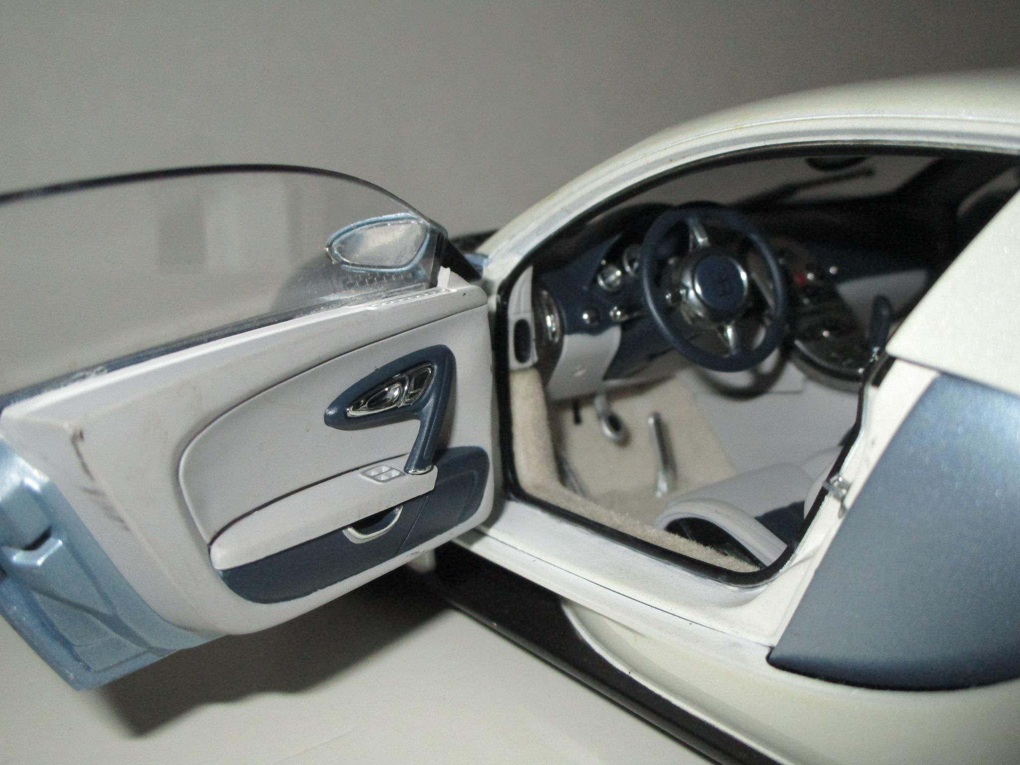 Bugatti Veyron 16.2 Production Car, w/COA by Auto Art