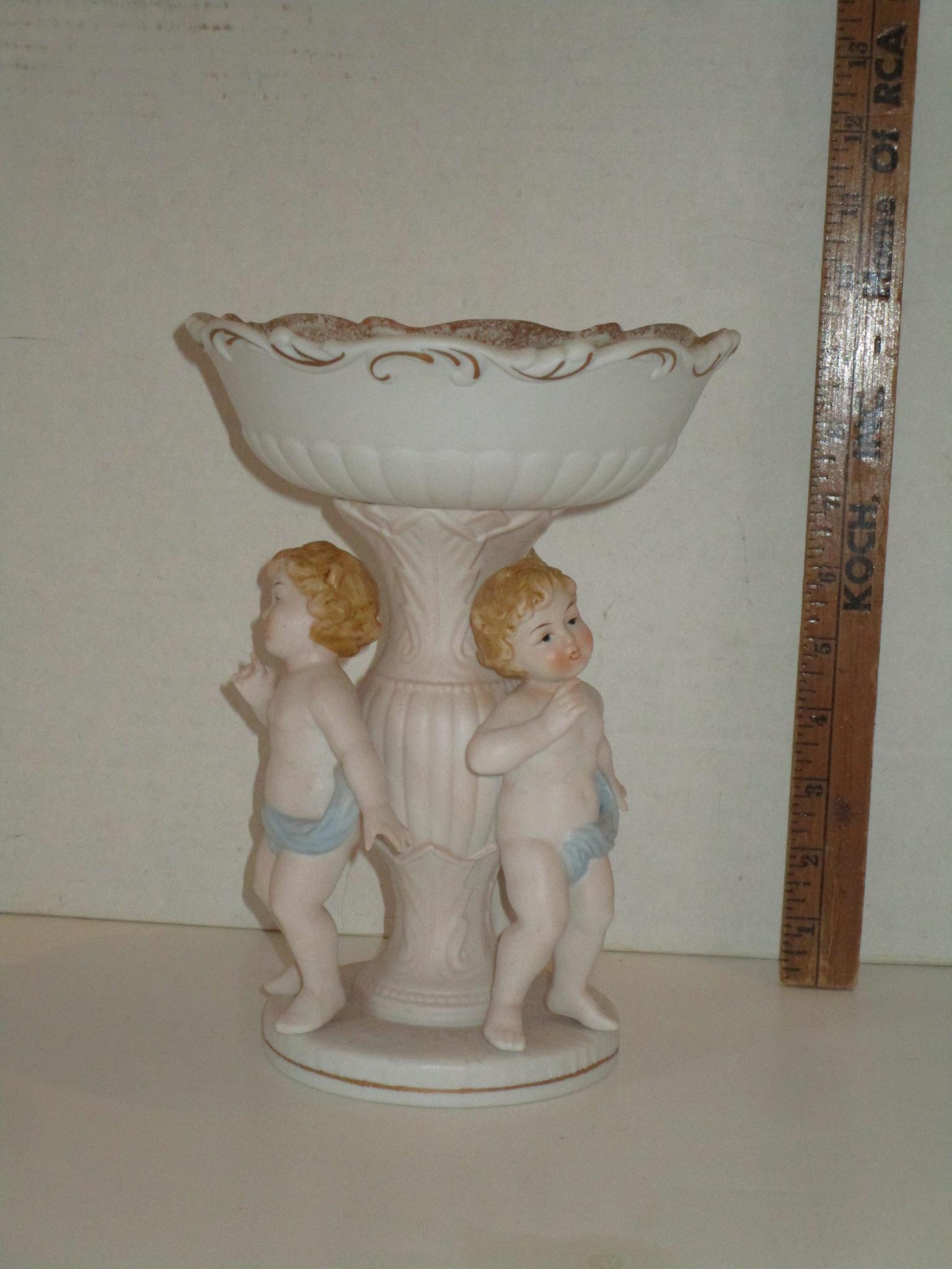 Ardco Bisque Compote w/ Cherubs Around Base - 9 1/4"