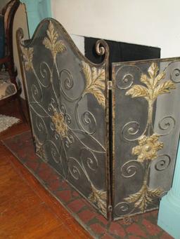 Trifold Metal Fire Screen w/ Decorative Leaf Design - Center 35" X 30" sides 30" X 13"