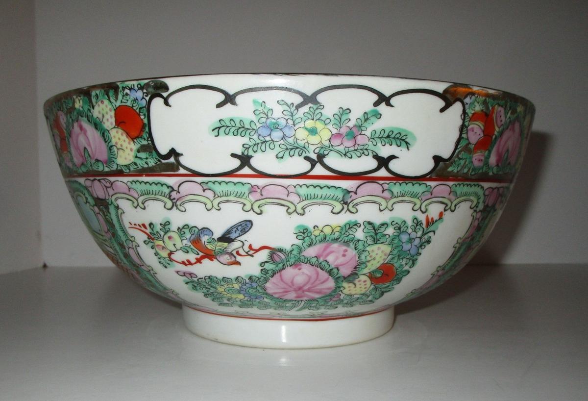 10" Rose Medallion Semi Porcelain Bowl