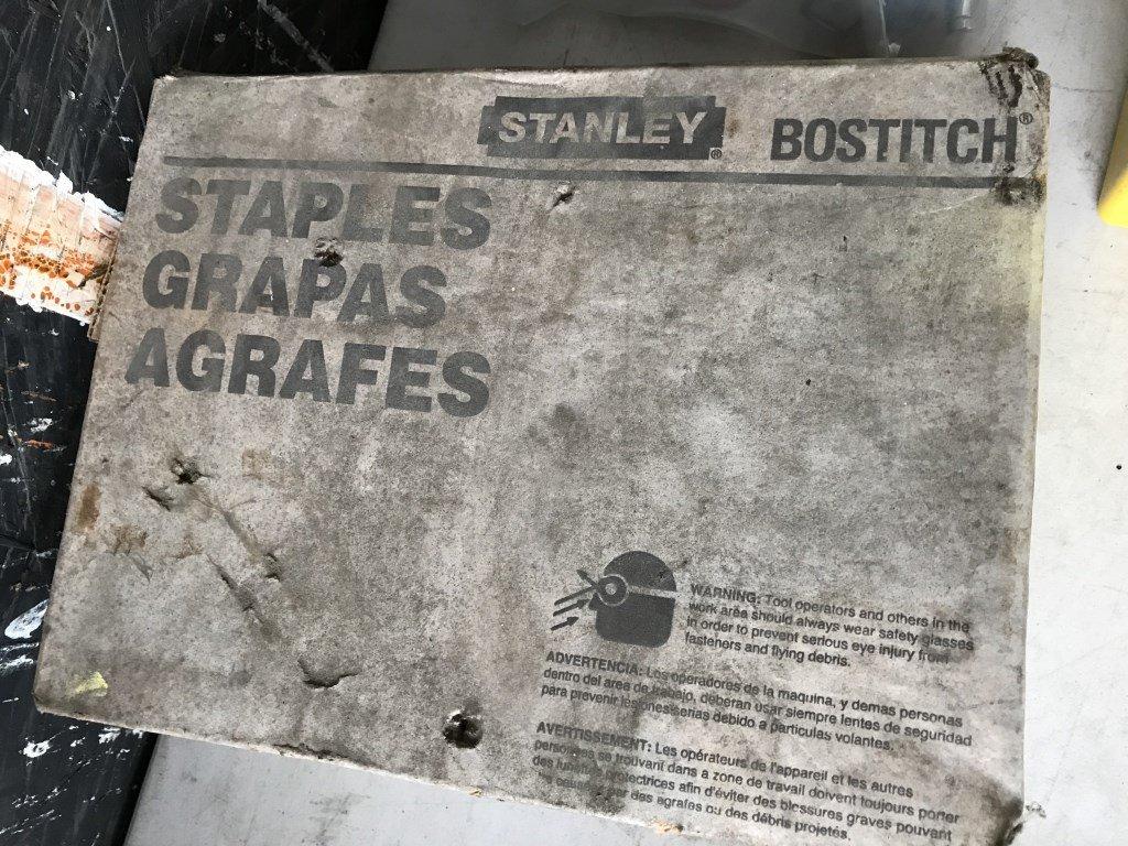 Bostitch Staple Gun and Staples