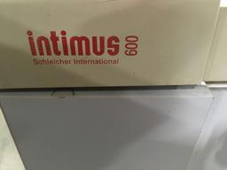 Intimus 600 Paper Shredder
