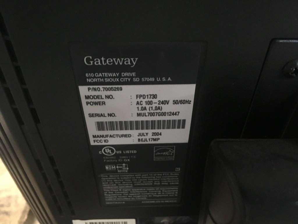 Gateway Computer Monitors Qty 4
